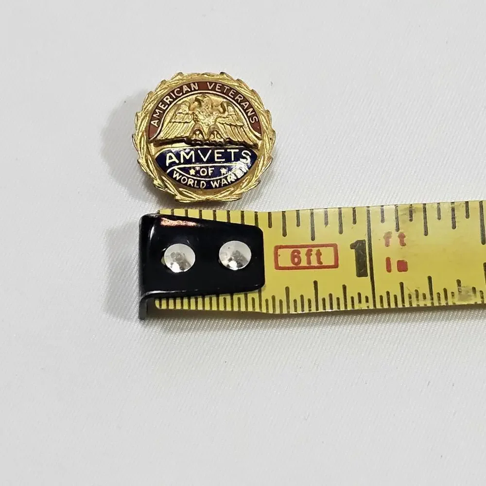 Vintage Amvets Lapel Pin American Veterans of WWII World War II Eagle Screw Back - Picture 3 of 3